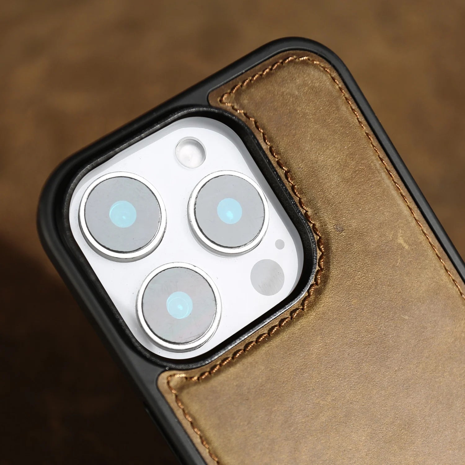 Retro Crazy Horse Genuine Leather Case for iPhone 16 Series