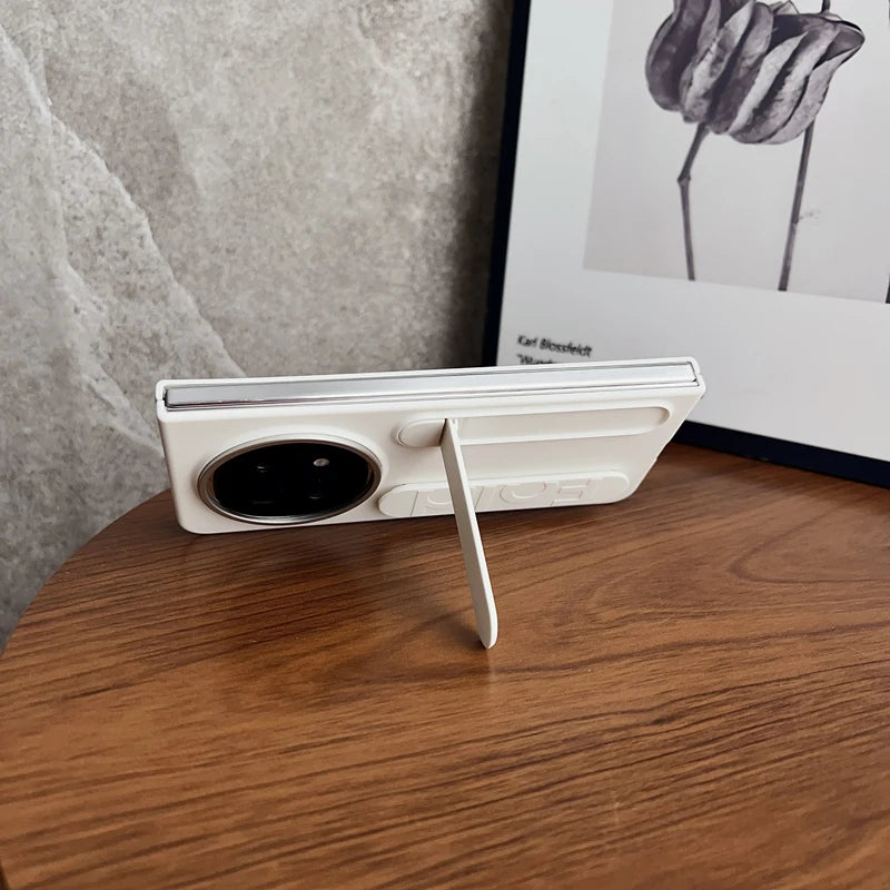 Premium Skin-Friendly PC Case with Invisible Stand for OPPO Find N5