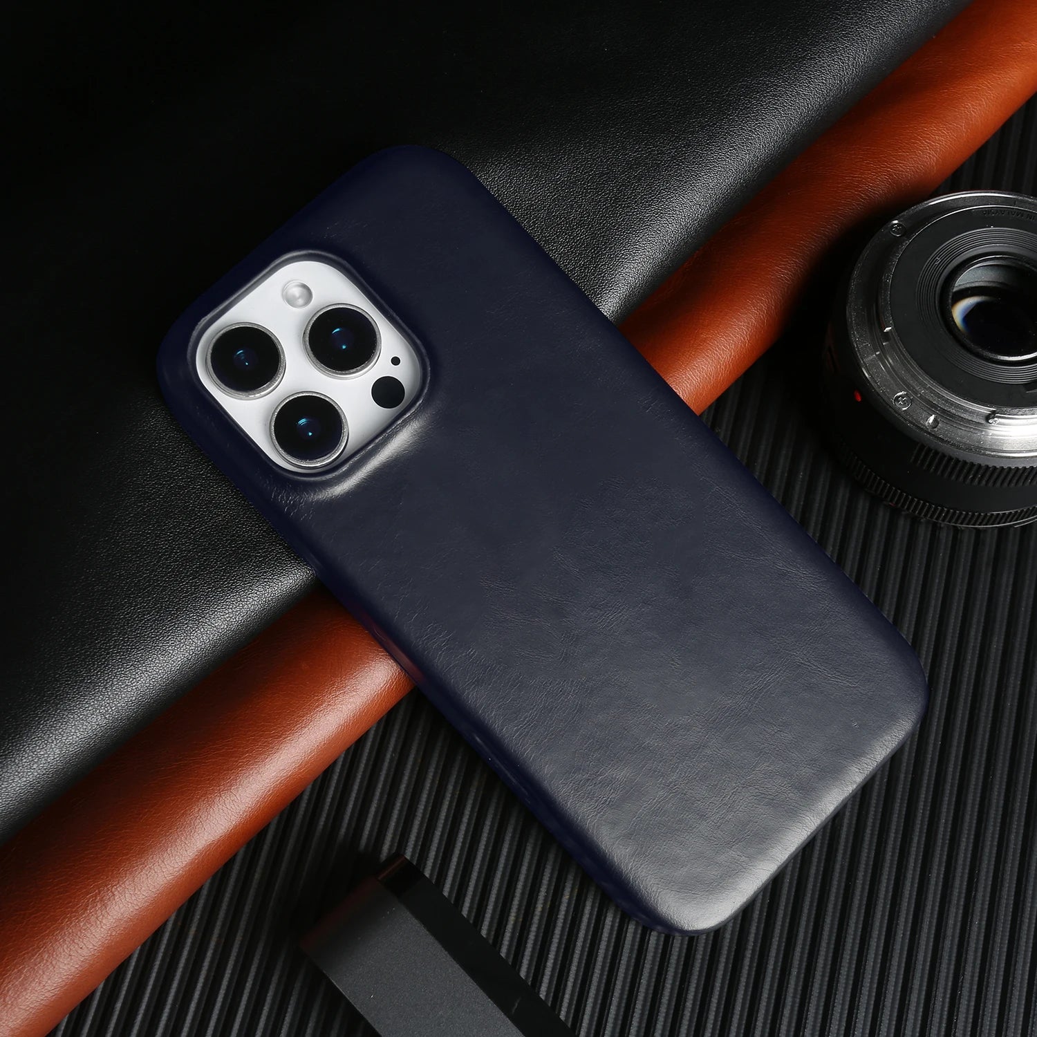 Classic Retro Genuine Leather Case for iPhone 16 Series