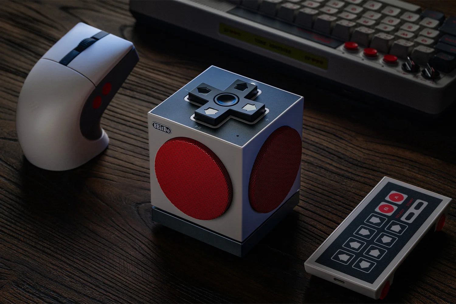 8BitDo Retro Cube 2 Bluetooth Speaker