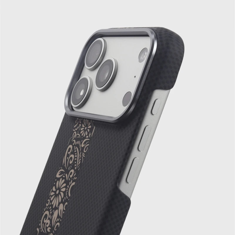 Carbon Fiber Textured Hard Shell MagSafe Case  for iPhone 18 Series