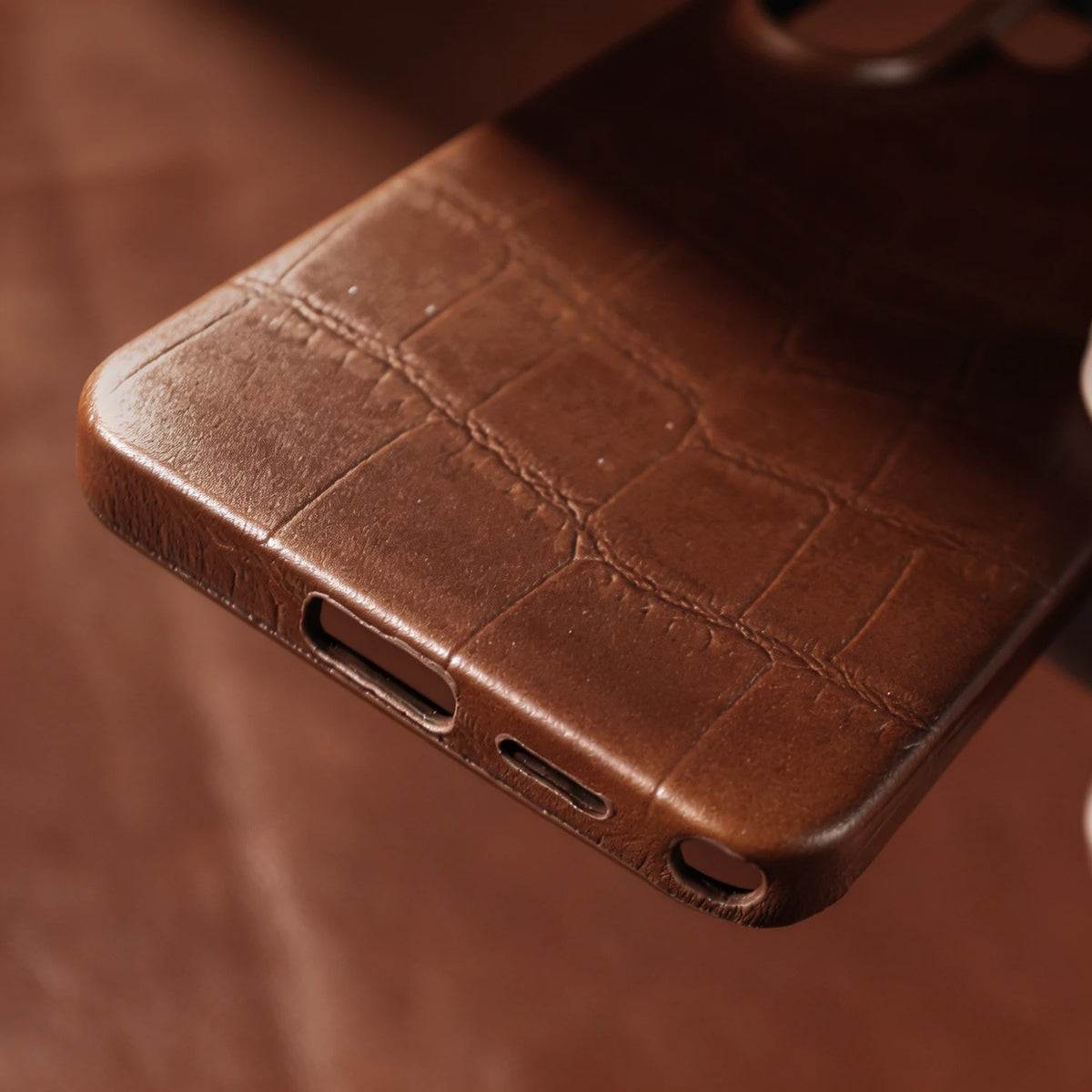 Genuine Leather Case with Integrated Magnetic Ring for Samsung Galaxy S21 Series
