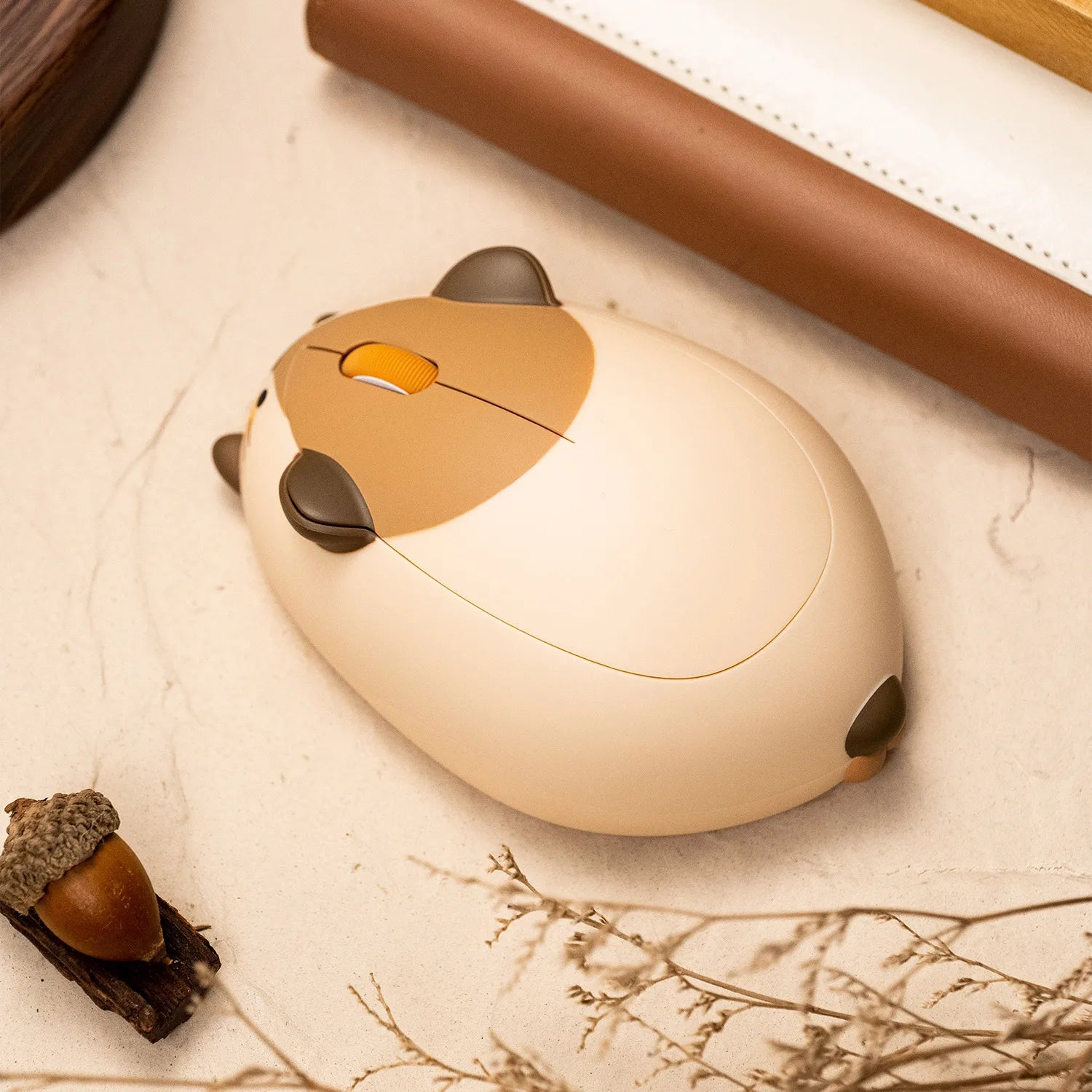 Akko Cat-Themed Wireless Mouse