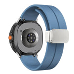 Silicone Magnetic Buckle Strap for Samsung Galaxy Watch 8 /  Galaxy Watch 8 Classic