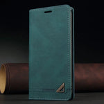 Luxury Retro Leather RFID-Blocking Flip Wallet Case for Samsung Galaxy S26 Series