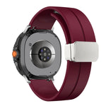 Silicone Magnetic Buckle Strap for Samsung Galaxy Watch 8 /  Galaxy Watch 8 Classic