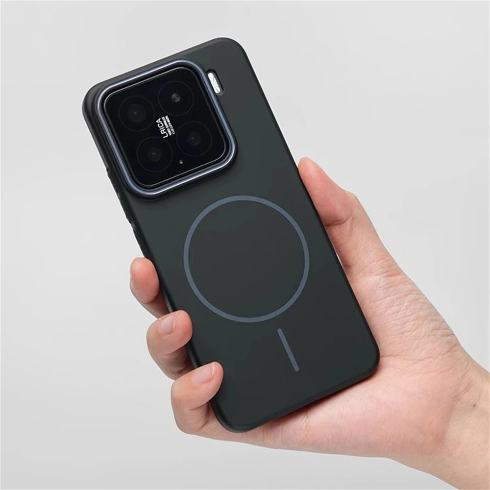 Xiaomi 15 Series Ultra-Thin Magnetic Hard PC Case