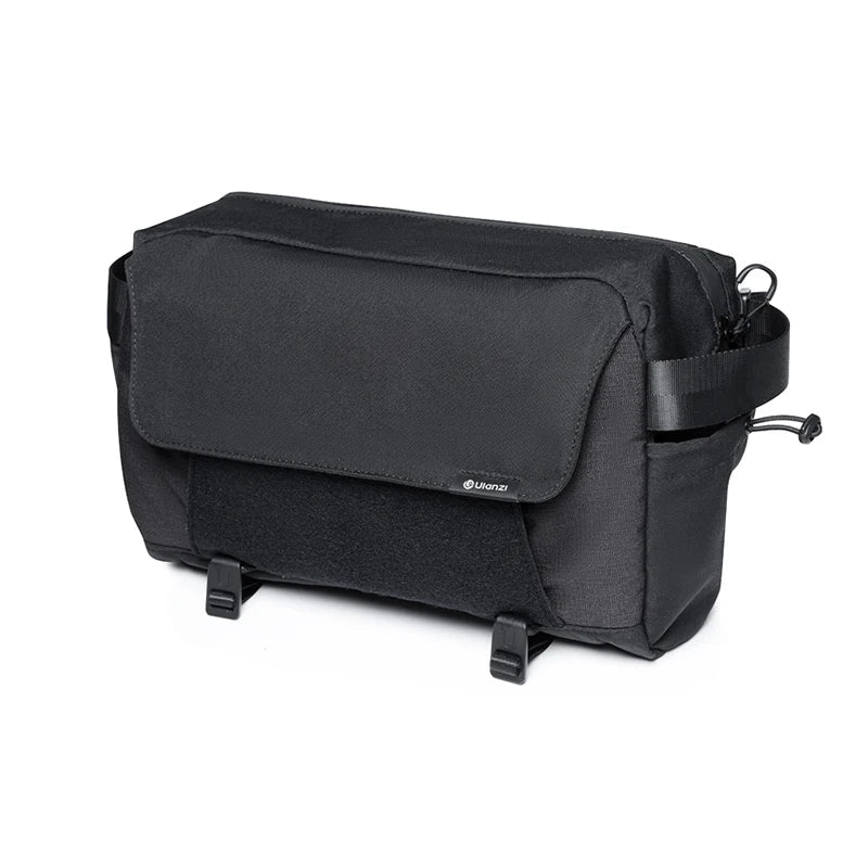 Black bag with Ulanzi logo on a white background