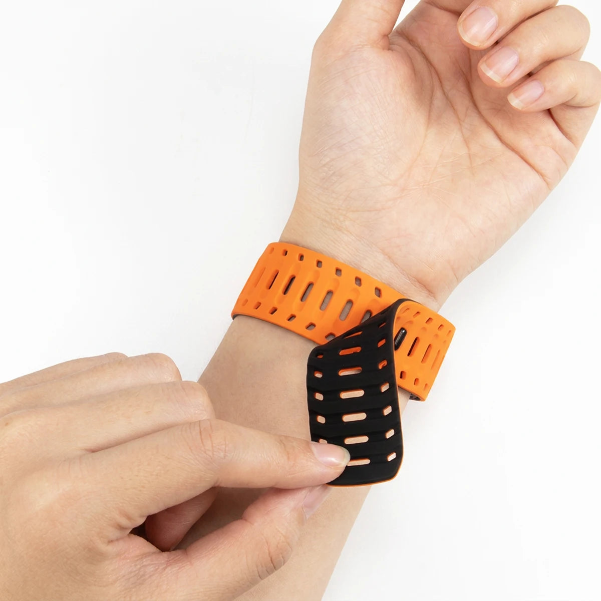 Perforated Silicone Magnetic Band with One-Hand Fastening for Apple Watch