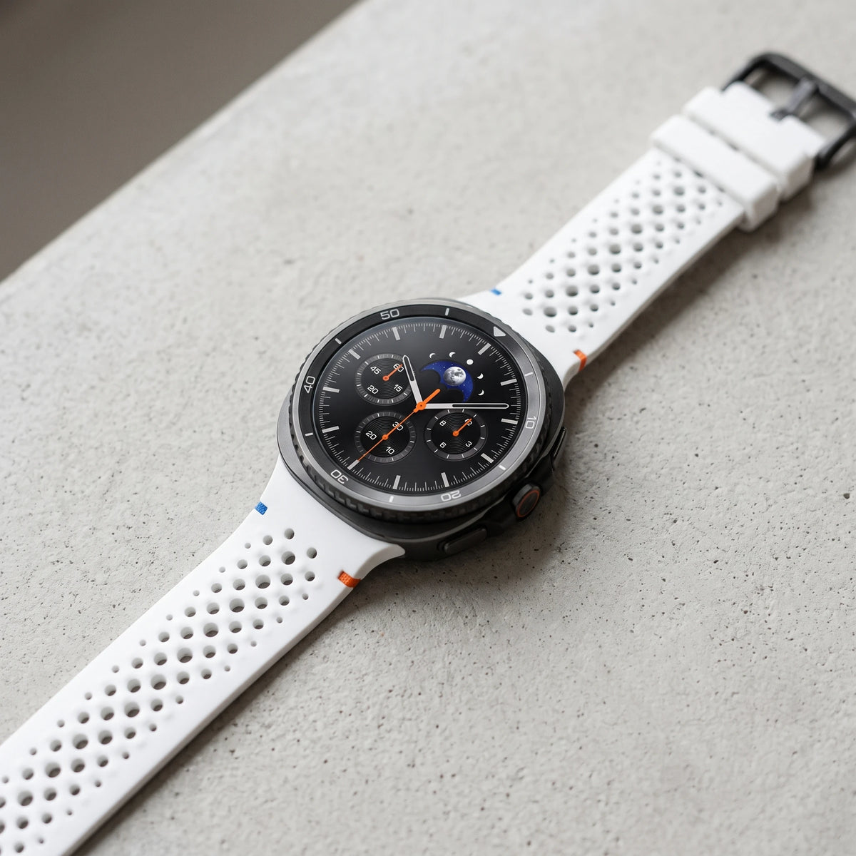 Perforated Silicone Watch Band for Samsung Galaxy Watch 9