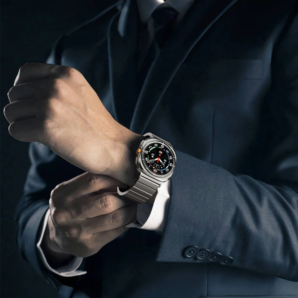 Stainless Steel Link Bracelet Band with Quick-Release Pins for Samsung Galaxy Watch 9