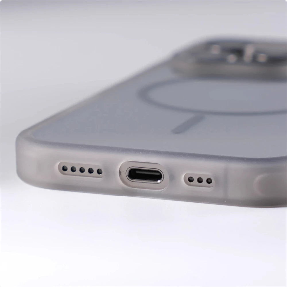 Transparent Silicone Bumper MagSafe Case with Integrated Alignment Ring for iPhone 13 Series