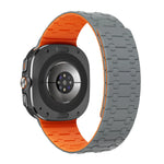 Magnetic Watchband with Dual-Color Design for Samsung Galaxy Watch Ultra 2