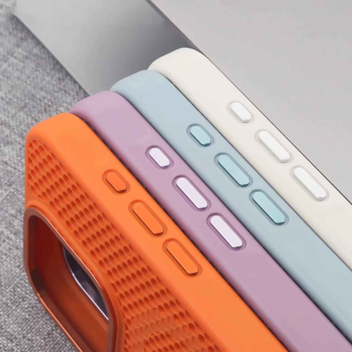 Honeycomb Grid Mesh Cooling Case with MagSafe for iPhone 15 Series