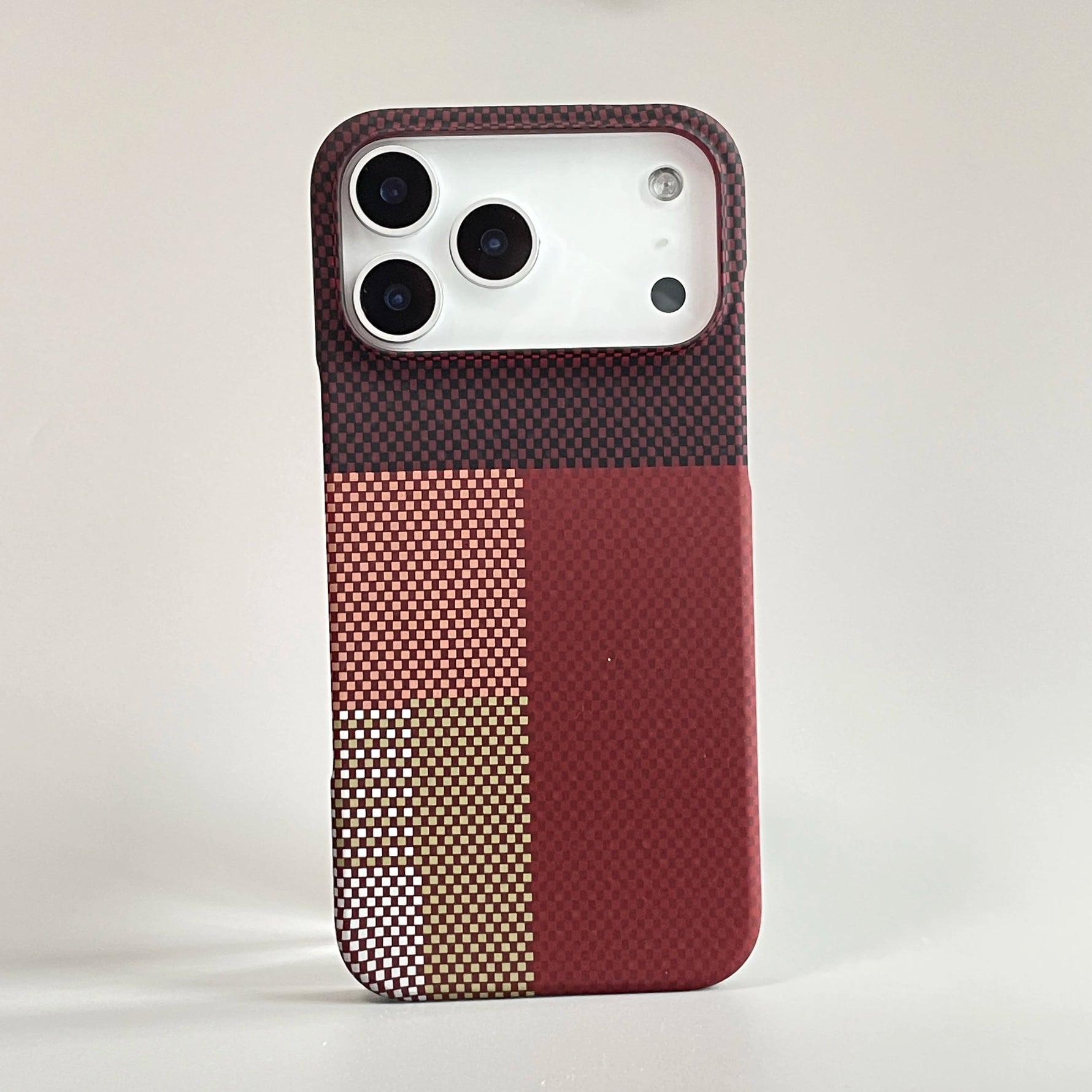 Sleek Frameless Carbon Fiber Protective Case with MagSafe for iPhone 17 Series