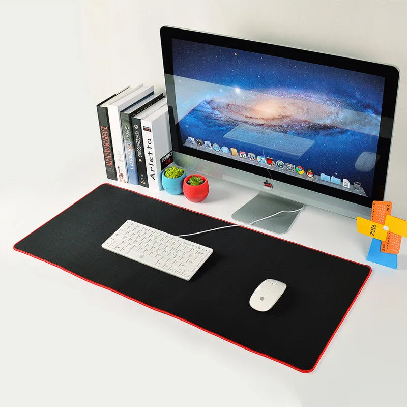 Large Rubber-Edged Gaming Mousepad