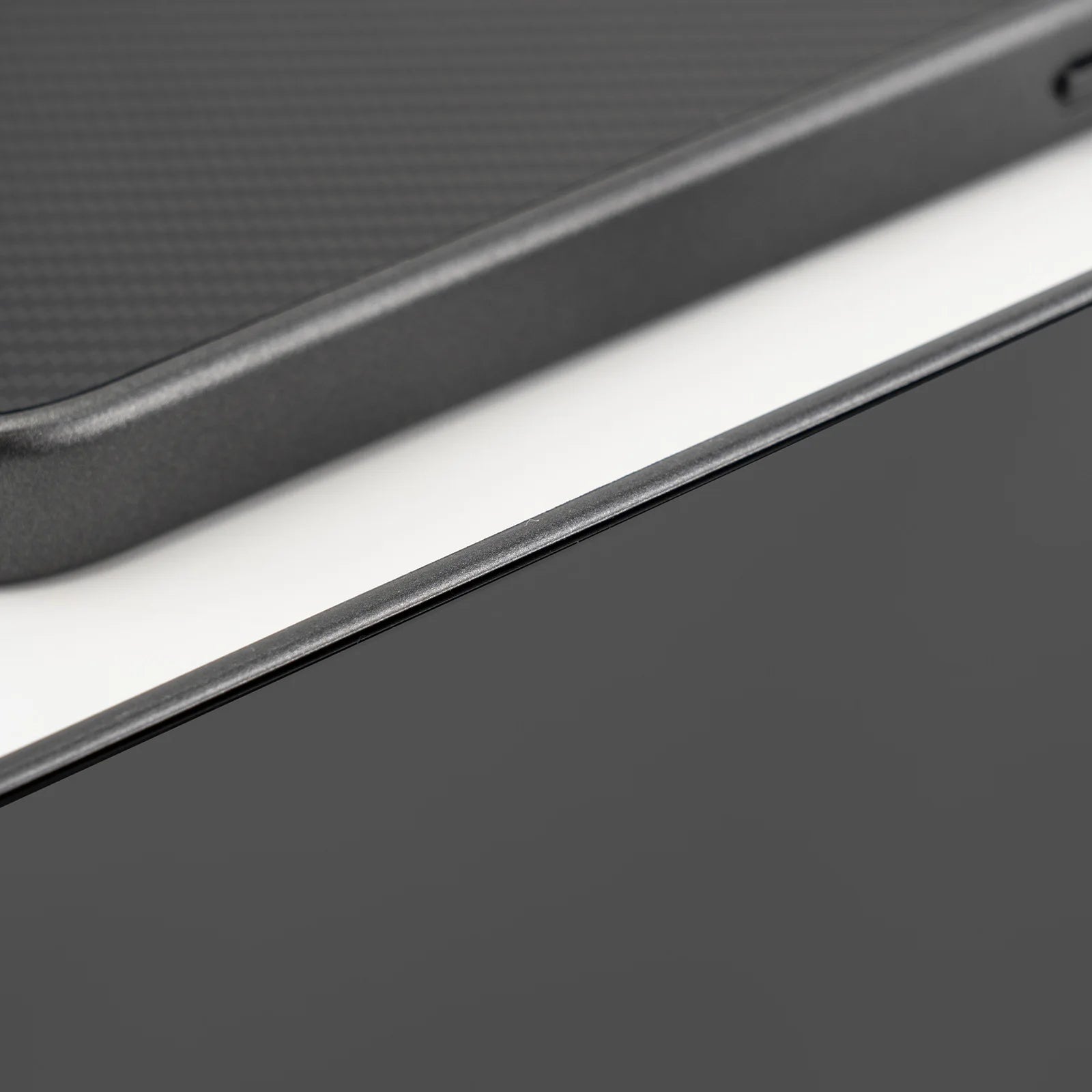 Carbon Fiber Texture TPU+PC Shockproof MagSafe Case for iPhone 17 Series