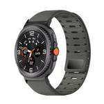 Breathable Magnetic Silicone Strap for Samsung Galaxy Watch 8 / Galaxy Watch 8 Classic