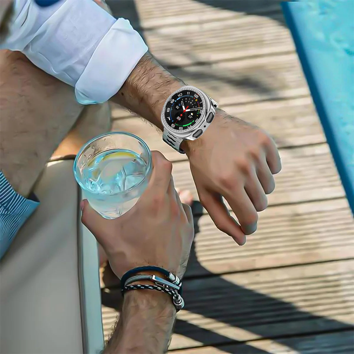 Shiny Diamond-Studded Case for Samsung Galaxy Watch 8