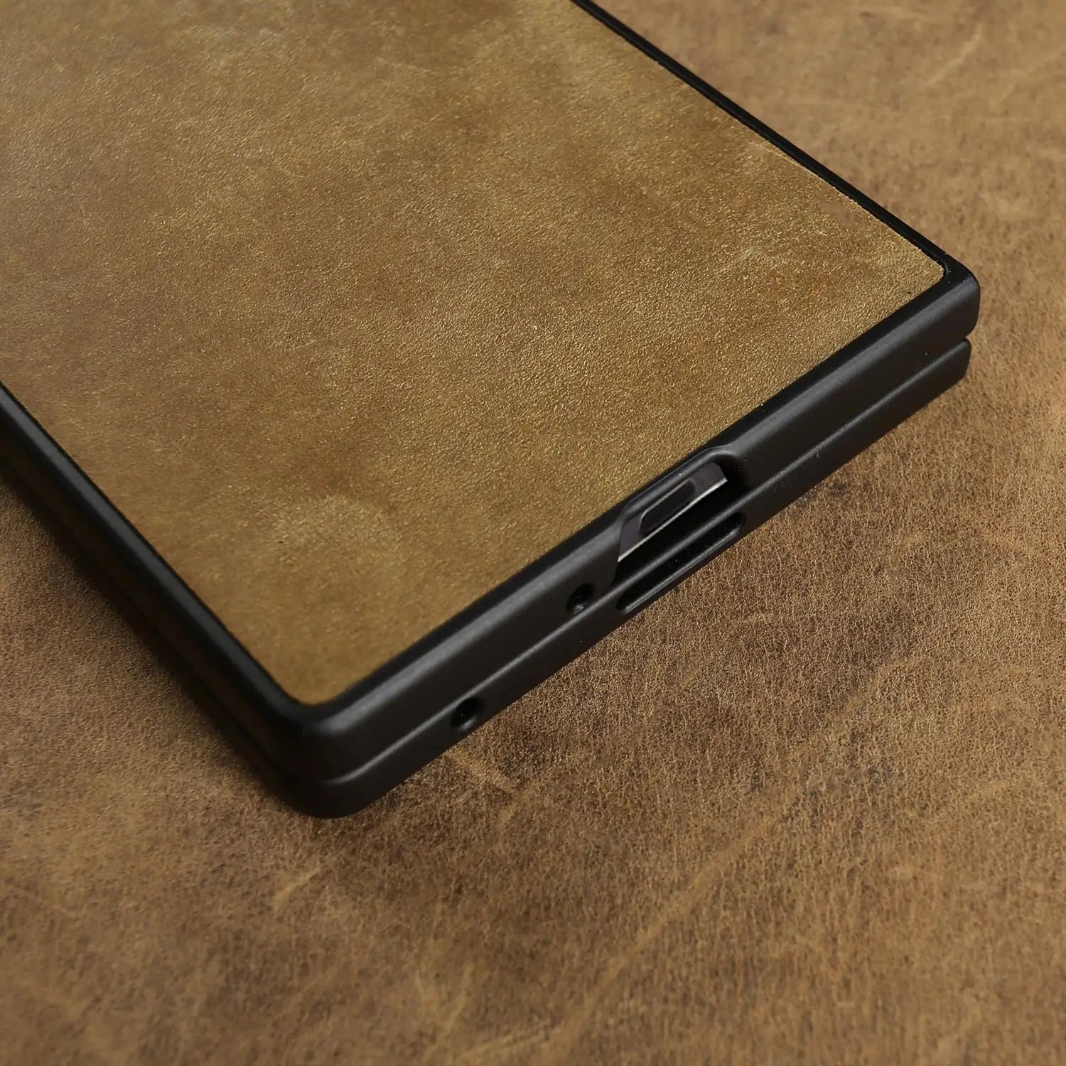 Retro Crazy Horse Genuine Leather Case for Samsung Galaxy Z Fold 7