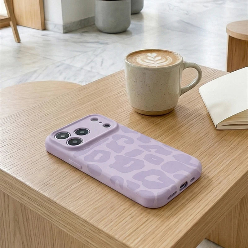 Frosted Leopard Print Silicone Case for iPhone 17 Series