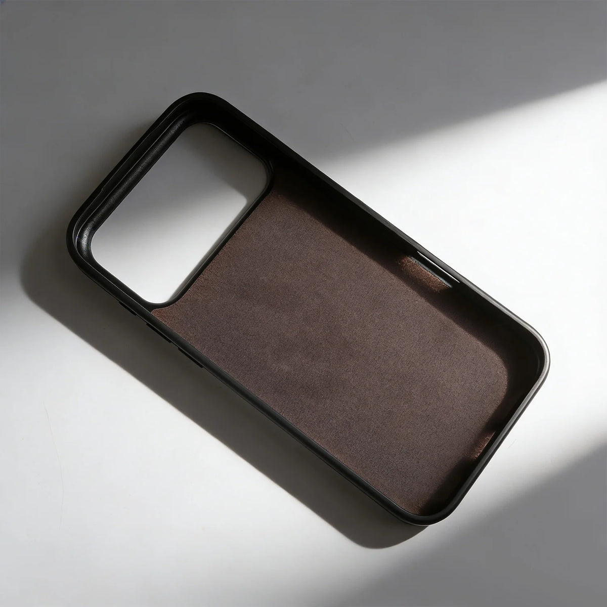 Genuine Leather Card Slot Case with Crocodile Pattern for iPhone 18 Series