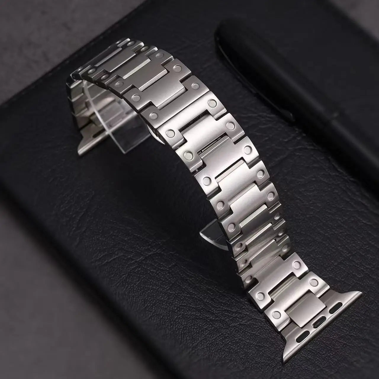 Luxury Metal Link Strap for Apple Watch
