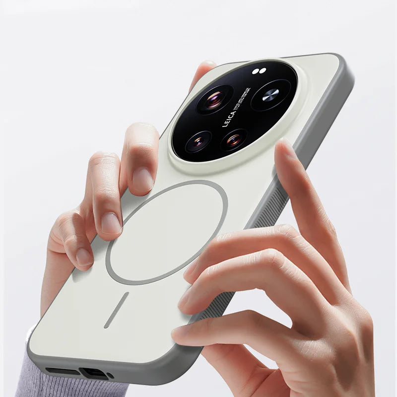 Double-Color Matte Magnetic Case for Xiaomi 17 Ultra