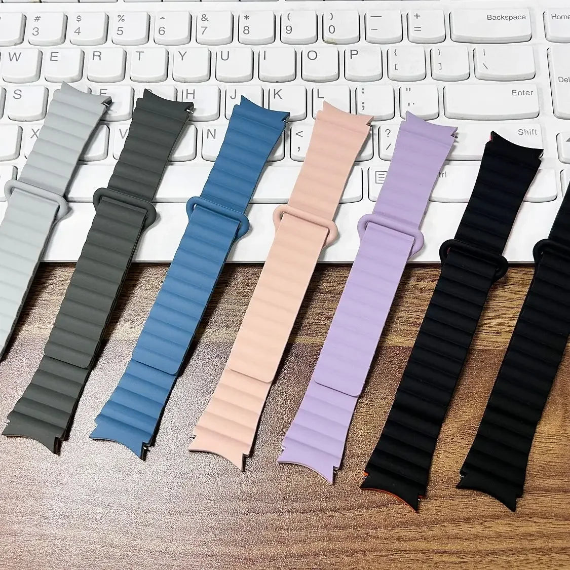 Silicone Magnetic Loop Band for Samsung Galaxy Watch 7