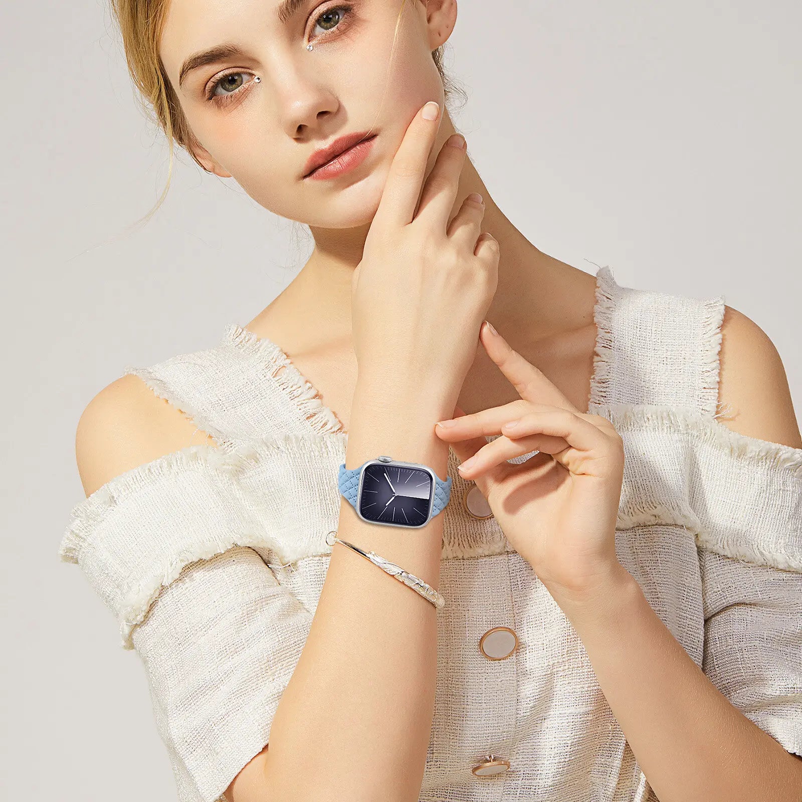 Lightweight Slim Silicone Bracelet for Apple Watch