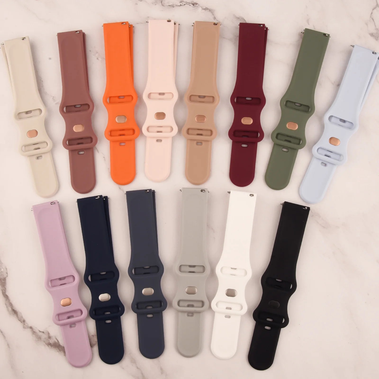 Silicone Band for Samsung Galaxy Watch 6 and Galaxy Watch 6 Classic