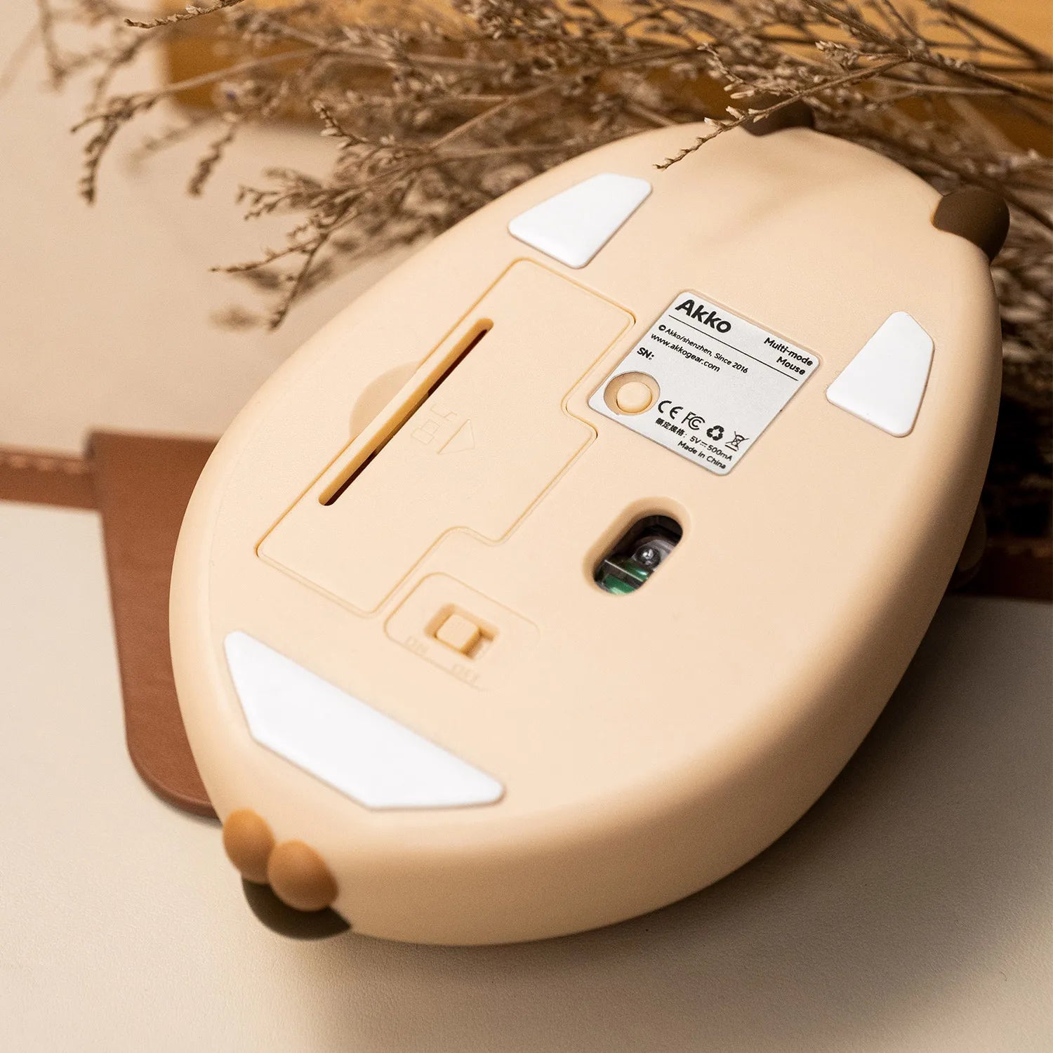 Akko Cat-Themed Wireless Mouse