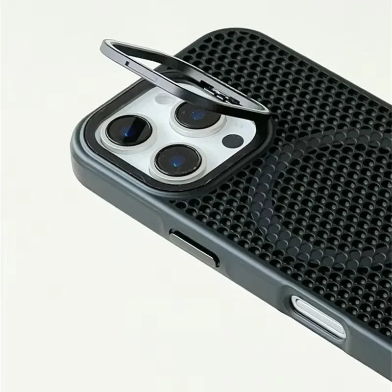 Shockproof Honeycomb Cooling MagSafe Case with Metal Lens Bracket for iPhone 15 Series