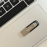 SanDisk CZ73 Waterproof USB 3.0 Flash Drive