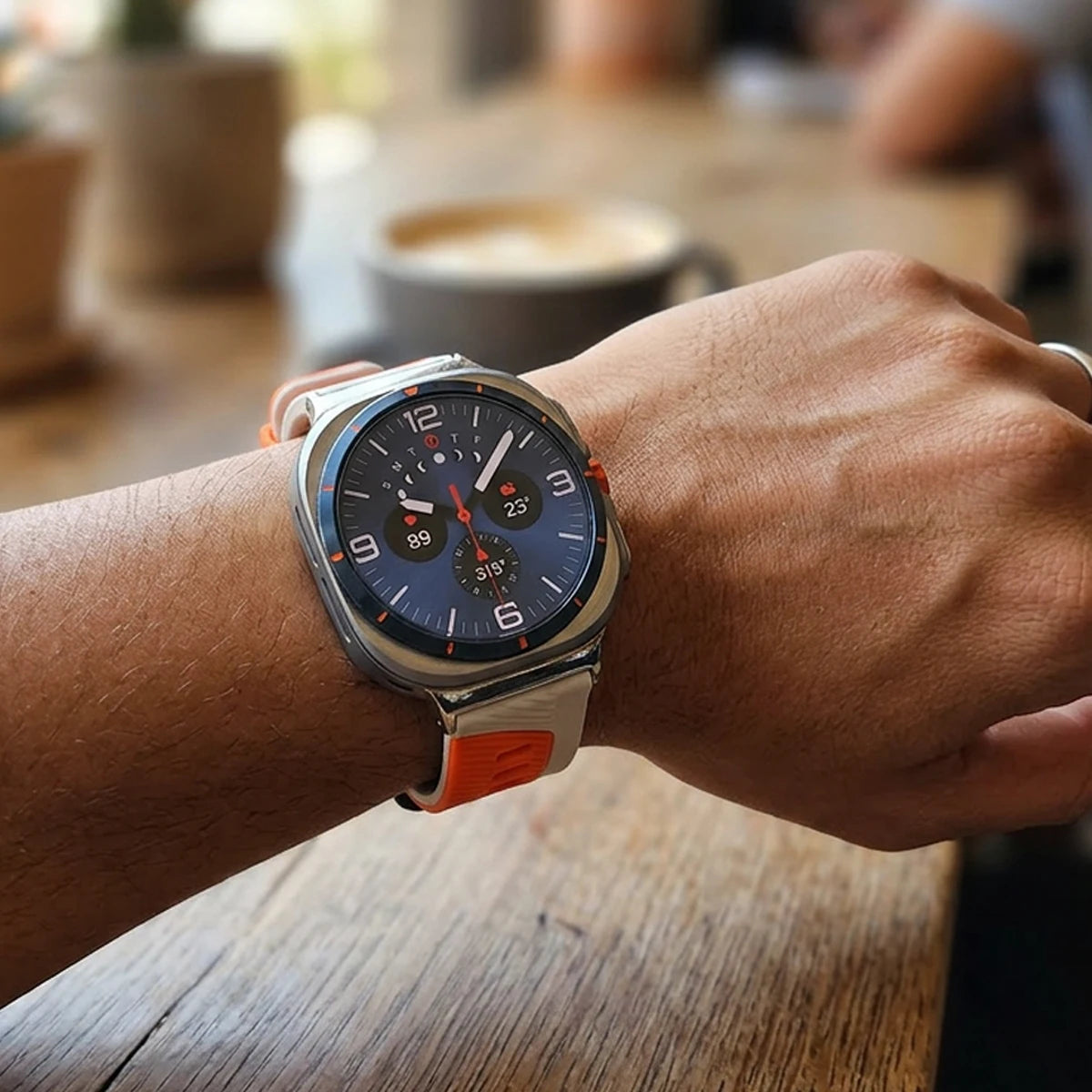 Two-Tone Silicone Sports Watch Strap with Quick-Release Connector for Samsung Galaxy Watch Ultra 2