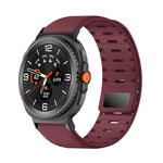 Breathable Magnetic Silicone Strap for Samsung Galaxy Watch 8 / Galaxy Watch 8 Classic