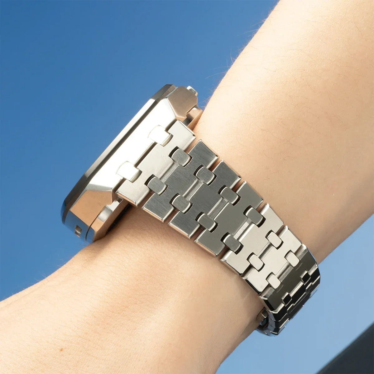 Luxury Metal Case and Strap Kit for Apple Watch