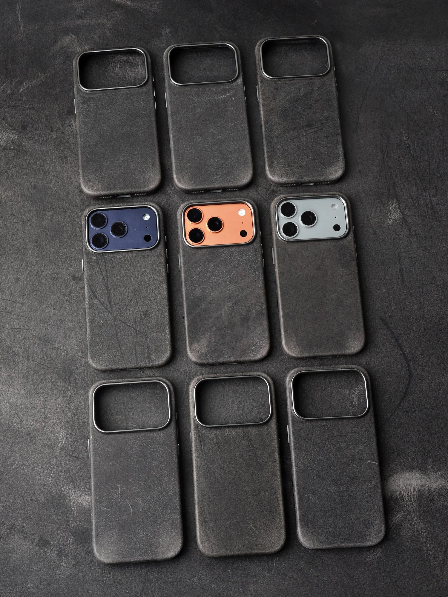 Premium Scars Pull-Up Leather MagSafe Case for iPhone 17 Series