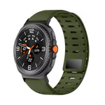 Breathable Magnetic Silicone Strap for Samsung Galaxy Watch 8 / Galaxy Watch 8 Classic