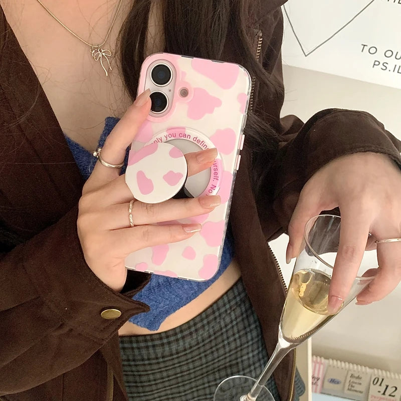 Cow Pattern MagSafe Case for iPhone 16 Series