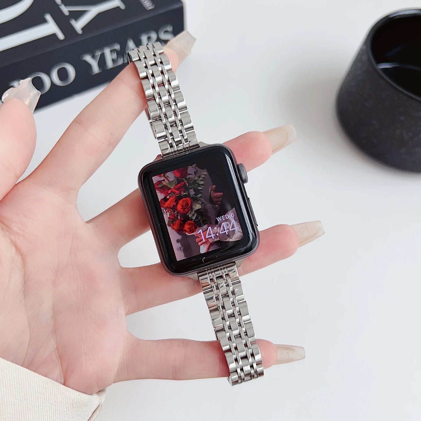 Luxury Slim Bracelet Band with Matching Case for Apple Watch