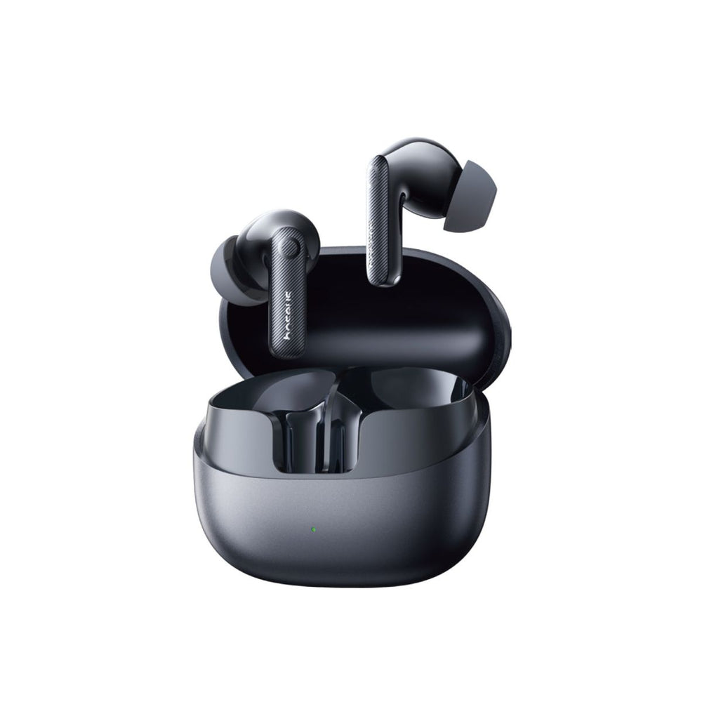 Headsets & Headphones